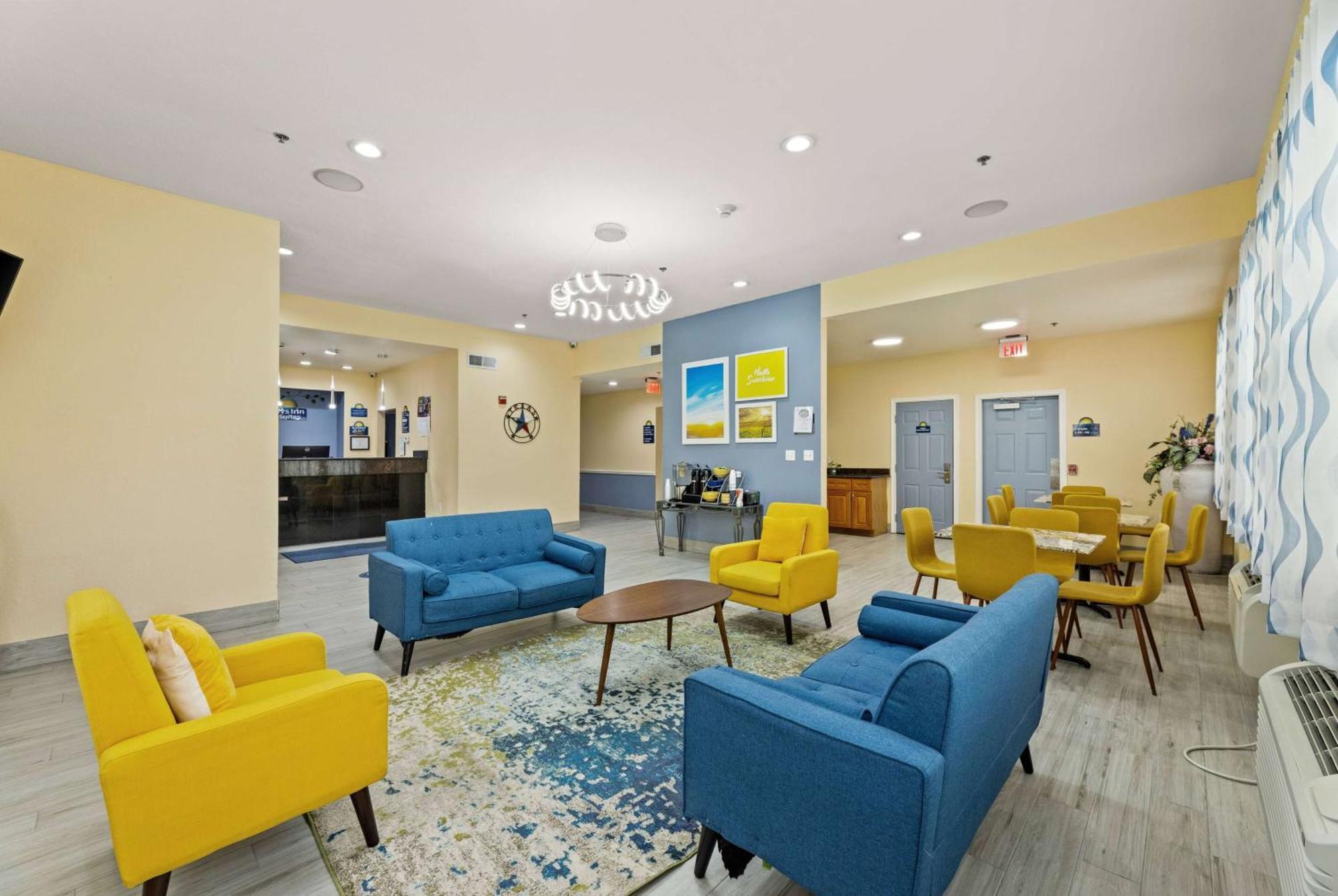 Days Inn & Suites By Wyndham Dfw Airport South-Euless Exterior foto
